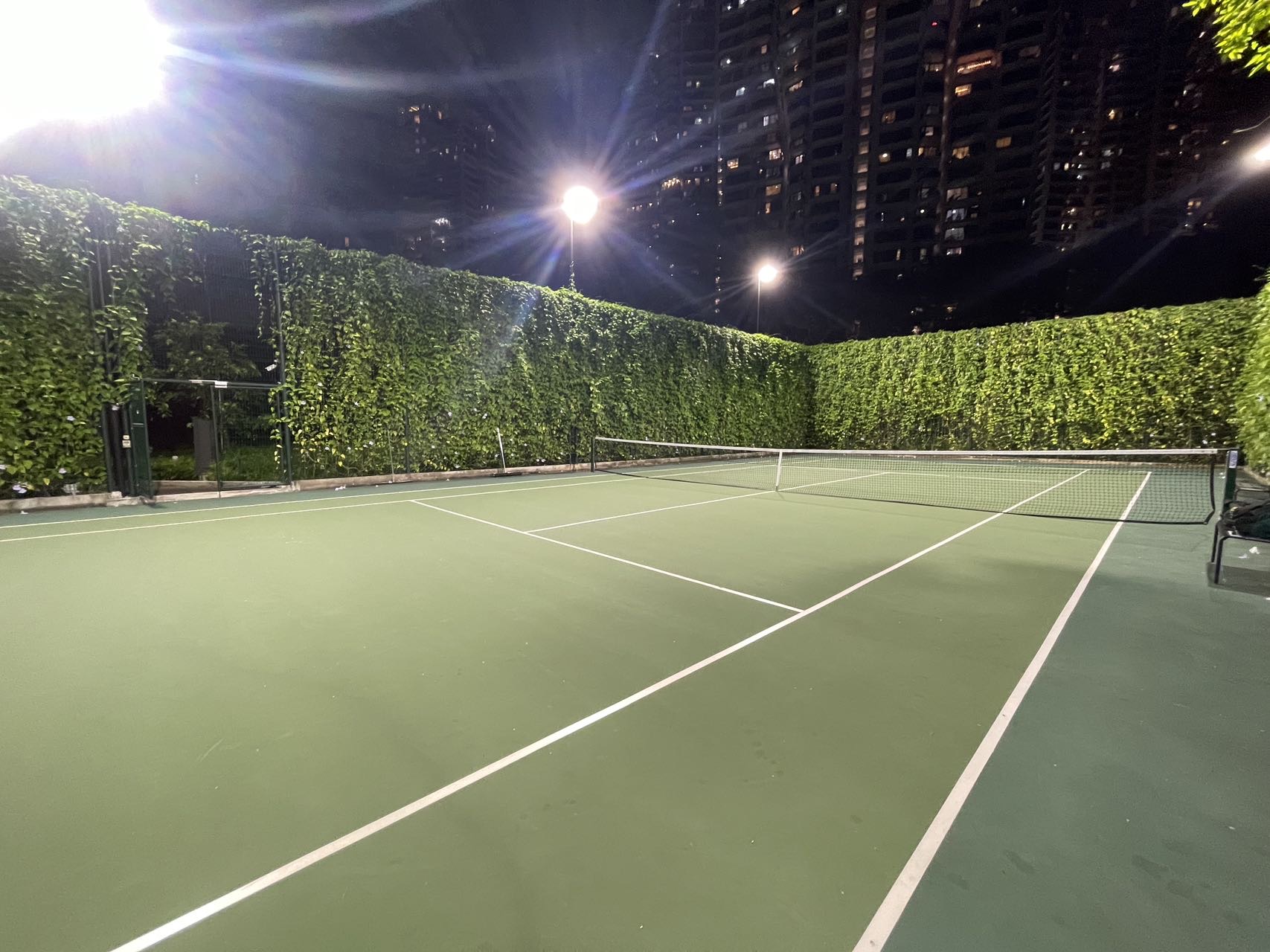 Leedon Green网球场照片2。Leedon Green位于Leedon Green, Farrer Rd, Singapore 26, Singapore，可在网球地图查看新加坡网球场订场方式。提供室外场、硬地场、免费场等场地。